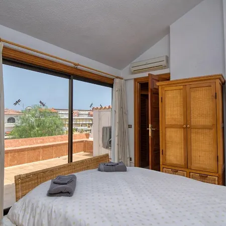 104 Aries Pebble * 圣米格尔德阿沃纳